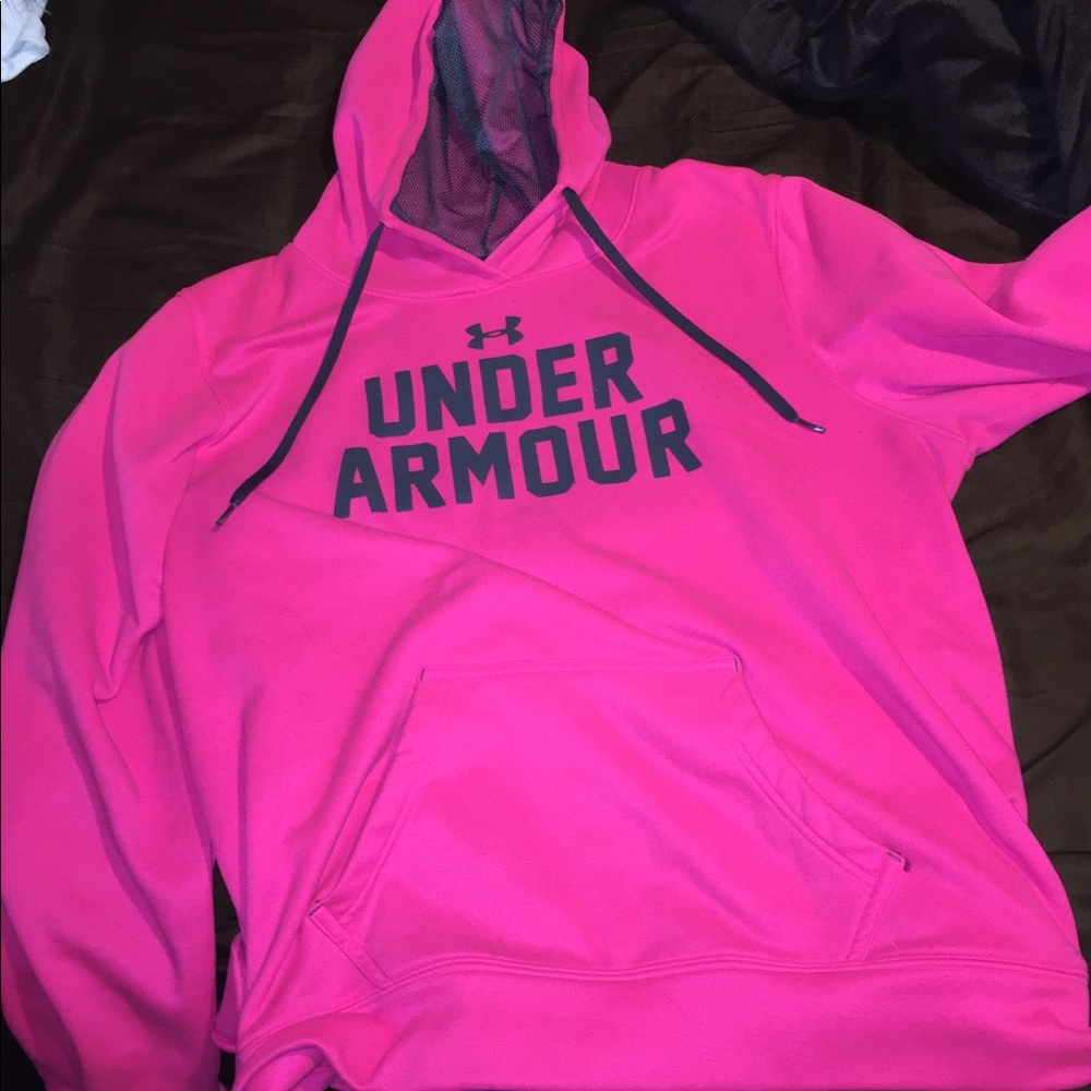 UA sweatshirt